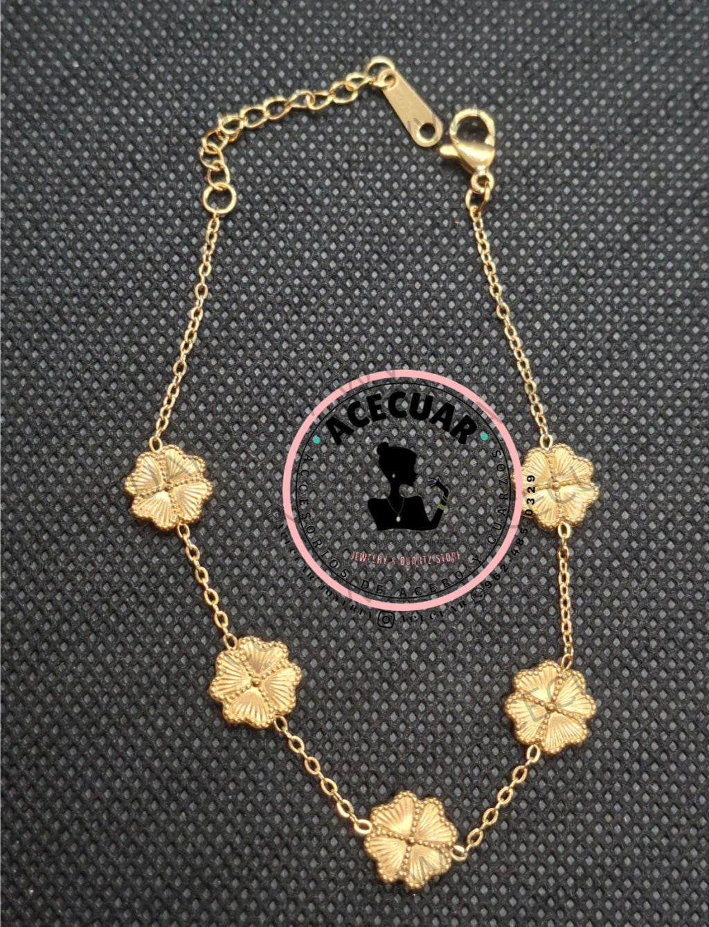 Pulsera trebol dorado