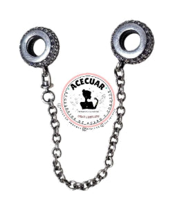 Cadena charm
